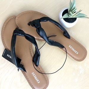 ▪️Express Knot Sandal Flip Flops NWT
